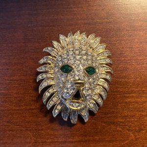 Lion Brooch